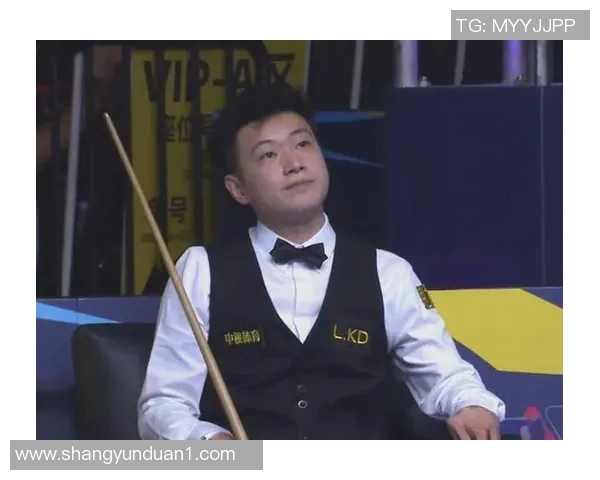 斯诺克冠中冠战报15日路程，赵心童遭六连鞭，小特连胜三我国球员进决赛